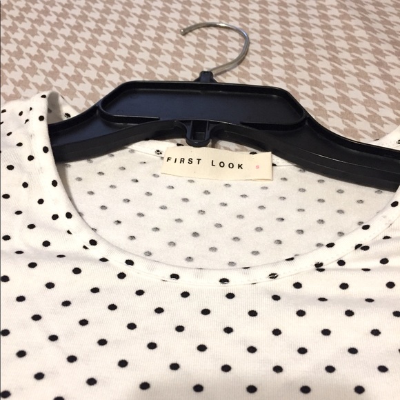 NWT. First Look mini dot tee with ruffled sleeves. - Picture 4 of 6